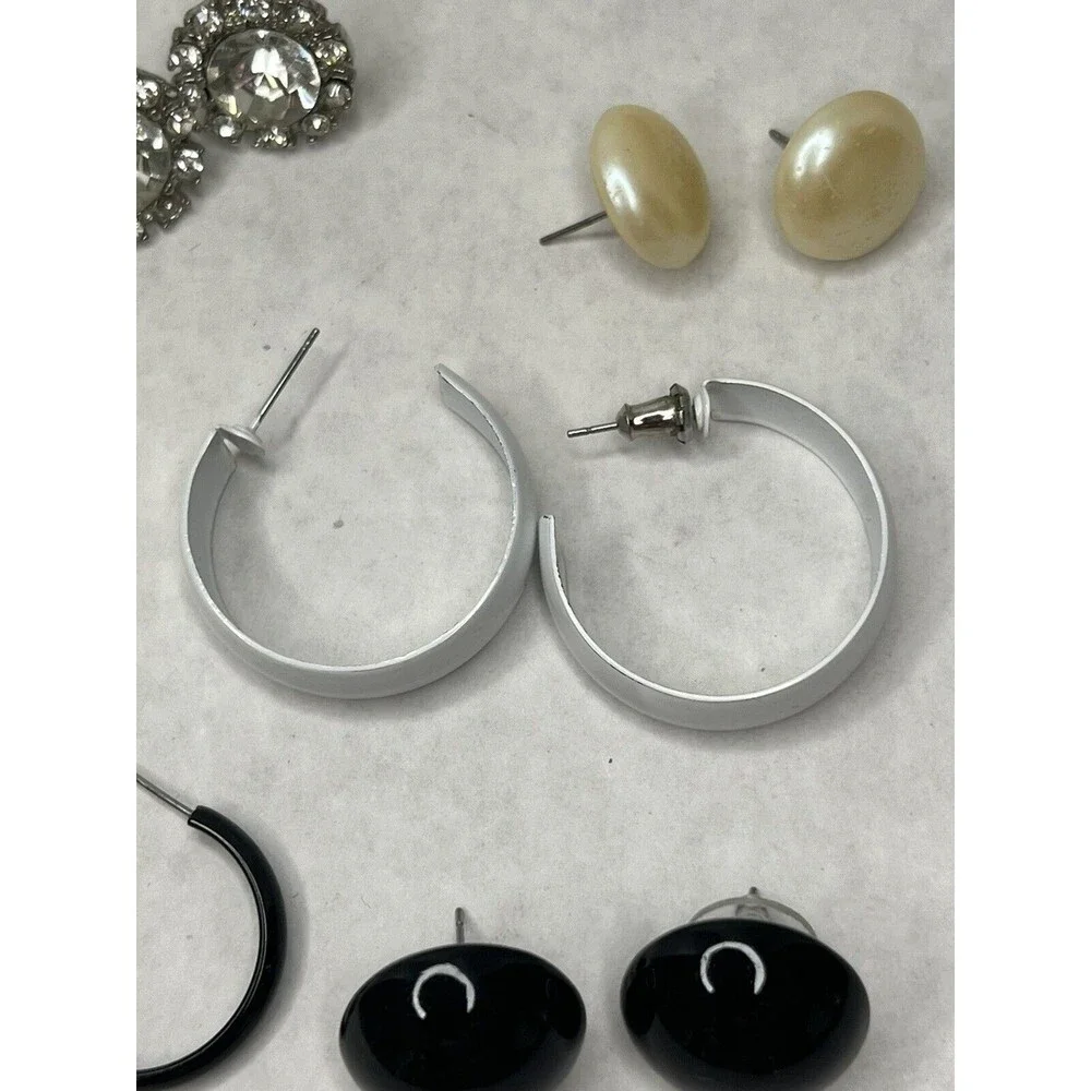 Earrings with Pearls and Rhinestones Costume Jewelry Untested Lot of 6 pair - Picture 4 of 5